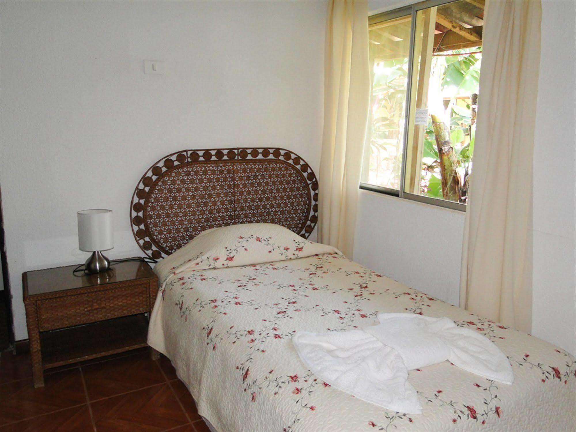 Tupa Hotel Χάνγκα Ρόα Εξωτερικό φωτογραφία